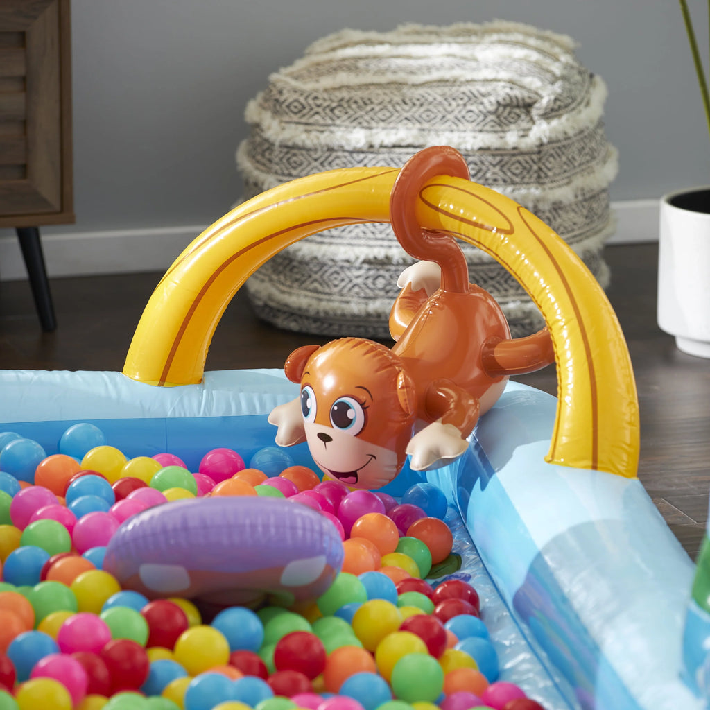 Inflatable Play Center Spray Kiddie Pool L638141