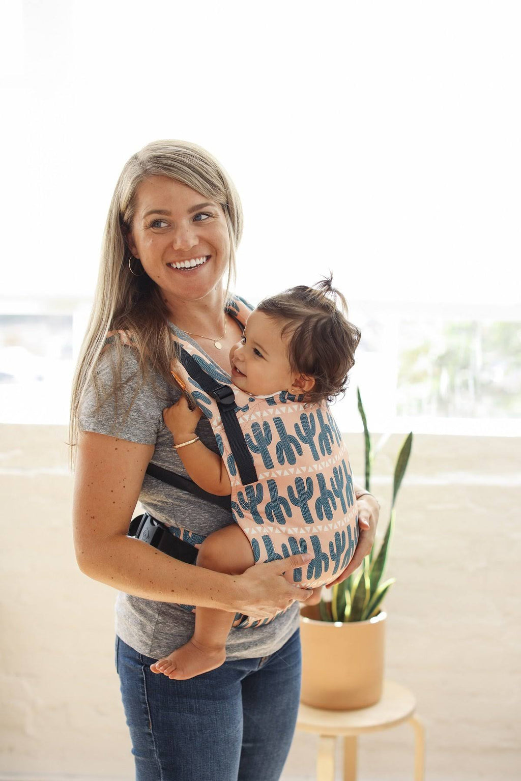 Ergonomic Baby Carrier Y238466