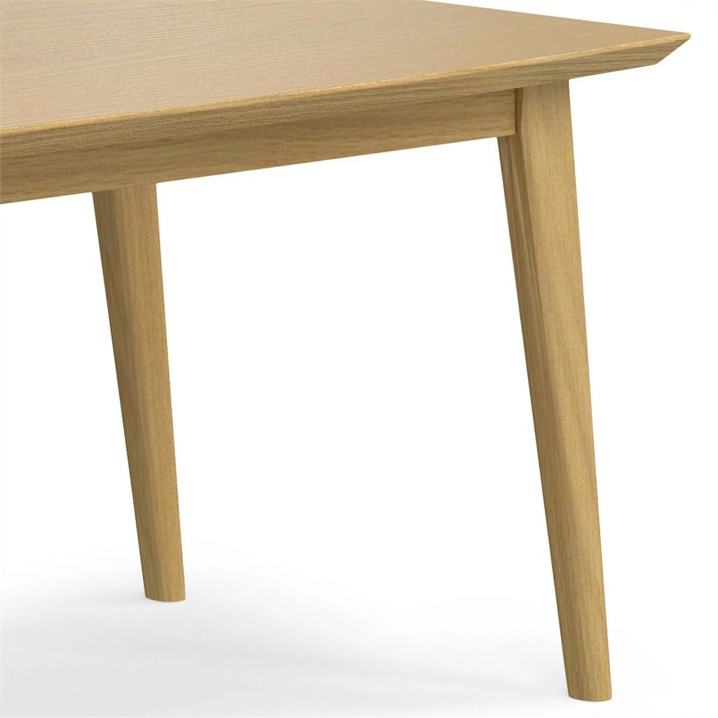 Rectangle Solid Wood Dining Table in Oak Q19725
