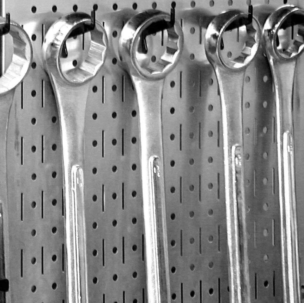 Slotted Metal Pegboard Deluxe Hook Kit H1348