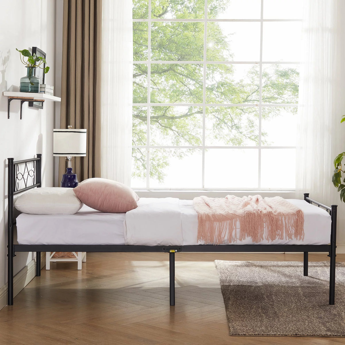 Twin Size Black Metal Platform Bed Frame with Headboard O616