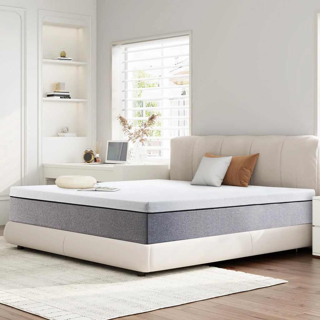 Queen 10 inch Gel Memory Foam Mattress L20817